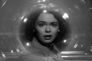 "A meteor lands, but turns out to be a space ship. Townsfolk disappear and return, not their usual selves." Do we really know what these are made of? Haas anyone been acting differently?