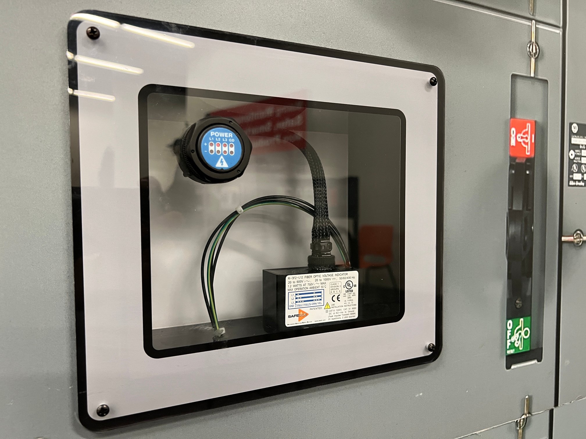 Fiber Optic Voltage Indication Features & Benefits